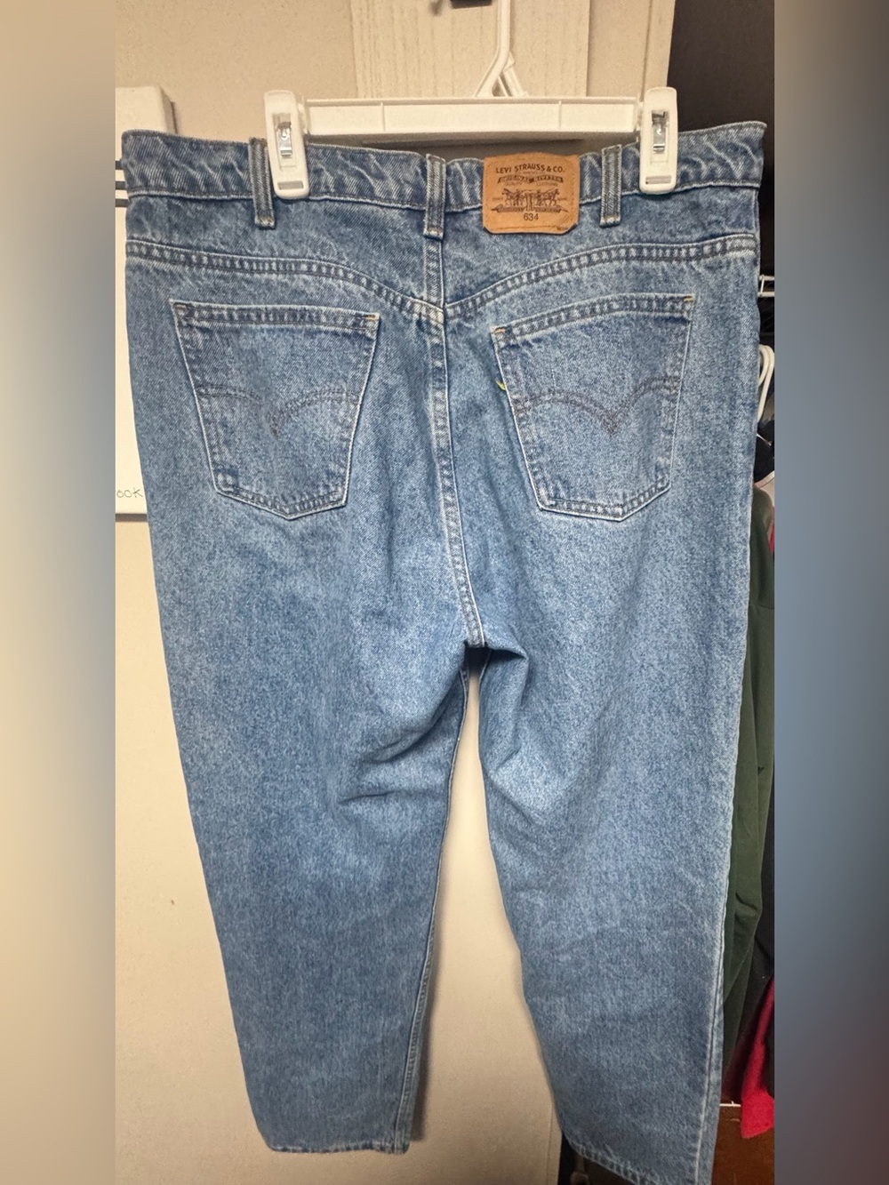 Vintage Levi's 634 Jeans Mens 38x32 Made in Canada Relaxed Straight 100% Cotton - Picture 8 of 8